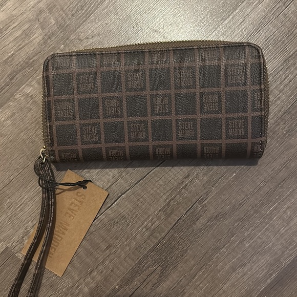 Women’s Wallet - Picture 3 of 3